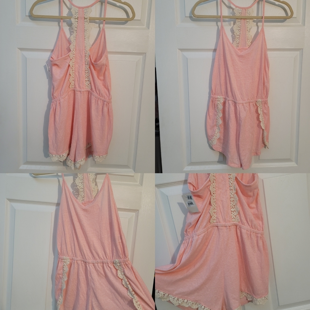 Make + Model Pink Crochet Romper NWT Small